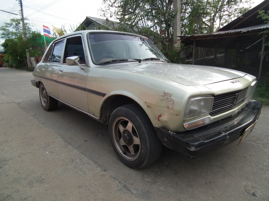 ขาย/แลก Peugeot 504 แนวคลาสสิคๆ..สภาพเดิมทุกอย่างงงง