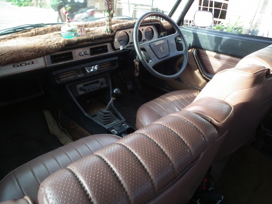 ขาย/แลก Peugeot 504 แนวคลาสสิคๆ..สภาพเดิมทุกอย่างงงง