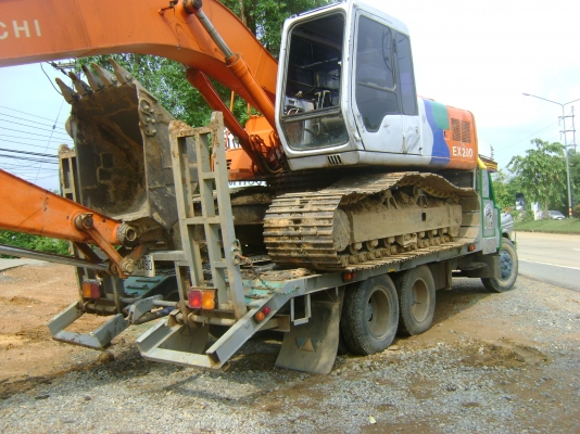 เทเลอร์พร้อมใช้งานพร้อมลุย