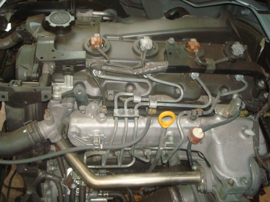 TOYOTA COMMUTER 2.5 D4D ปี08 หลังคาสูง โฉม ปี05-08