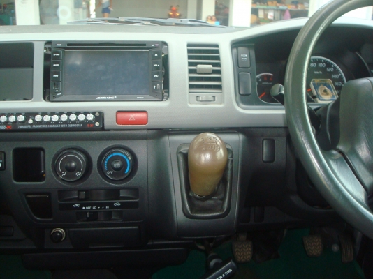 TOYOTA COMMUTER 2.5 D4D ปี08 หลังคาสูง โฉม ปี05-08