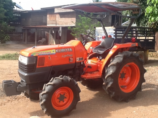คูโบต้า L3408 4 WD 2 เพลา ตัวเปล่า ทำงาน 1280 ชั่วโมง