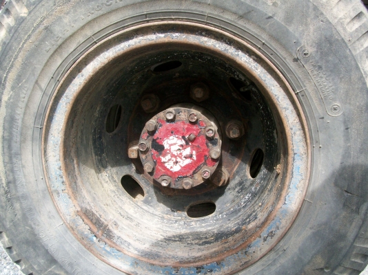 6ล้อดั๊ม NPR115 ใช้งานได้เลยครับ 6ล้อดั๊ม NPR115 ใช้งานได้เลยครับ