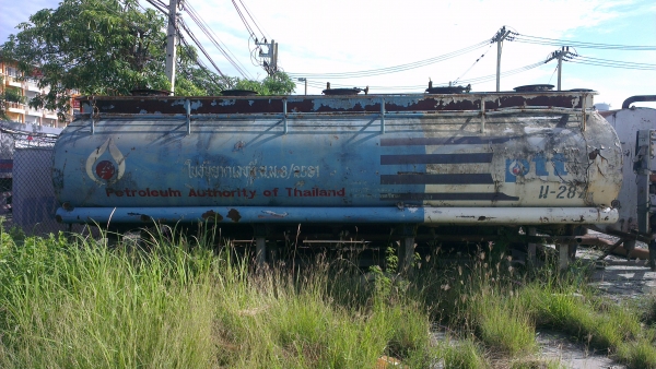 ถังน้ำ ถังน้ำมัน ถังยาง