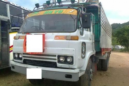 ขาย Isuzu JCM สิบล้อเพลาเดียวดั้มพ์ เครื่อง EH700 สภาพสวย โทร 088-4501277 ขาย Isuzu JCM สิบล้อเพลาเดียวดั้มพ์ เครื่อง EH700 สภาพสวย โทร 088-4501277