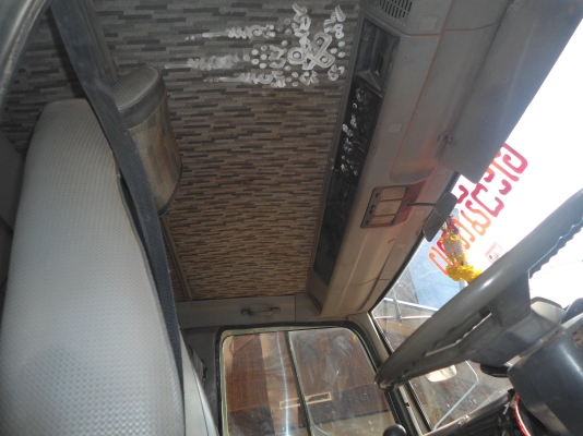 ขาย10ล้อ 3M 240แรงม้า ขายดาว 650000 บาท ขาย10ล้อ 3M 240แรงม้า ขายดาว 650000 บาท