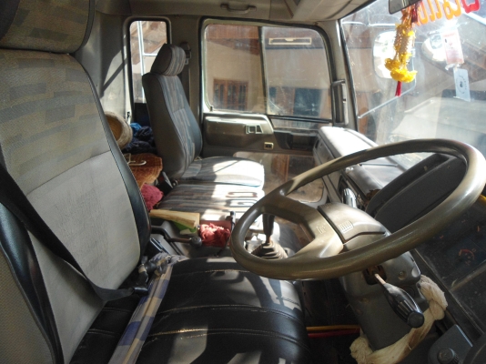 ขาย10ล้อ 3M 240แรงม้า ขายดาว 650000 บาท ขาย10ล้อ 3M 240แรงม้า ขายดาว 650000 บาท