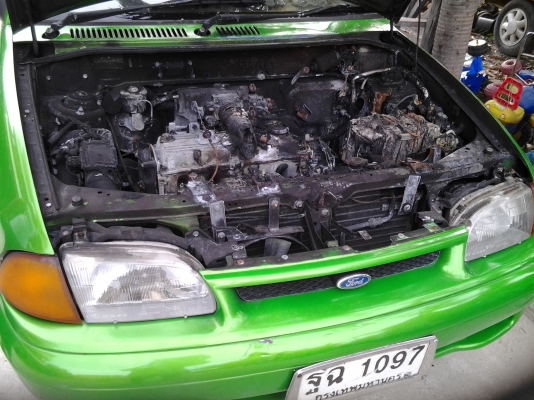 ขายรถฟอร์ด 4 ประตูเล็ก ปี95 เครื่อง 1300 CC ทะเบียนไม่ขาด เอกสารพร้อมโอน ขาย 30,000 บาท