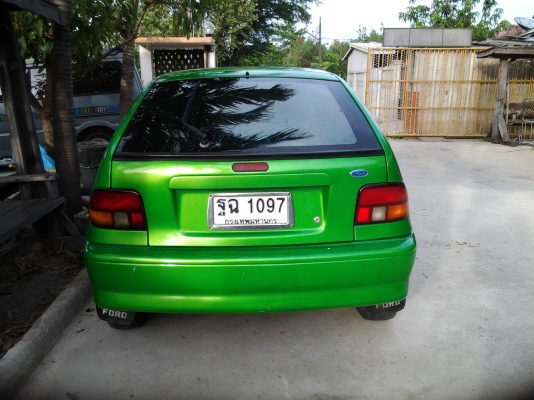 ขายรถฟอร์ด 4 ประตูเล็ก ปี95 เครื่อง 1300 CC ทะเบียนไม่ขาด เอกสารพร้อมโอน ขาย 30,000 บาท