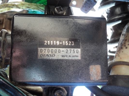 ขายเซอร์ปีโก้กล่องเล็กจดปี 98 สีเขียวขาวตามสภาพ 3800 บาท