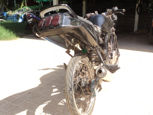 ขายเซอร์ปีโก้กล่องเล็กจดปี 98 สีเขียวขาวตามสภาพ 3800 บาท