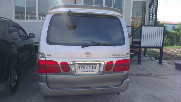 Toyota Grandvia 3.4