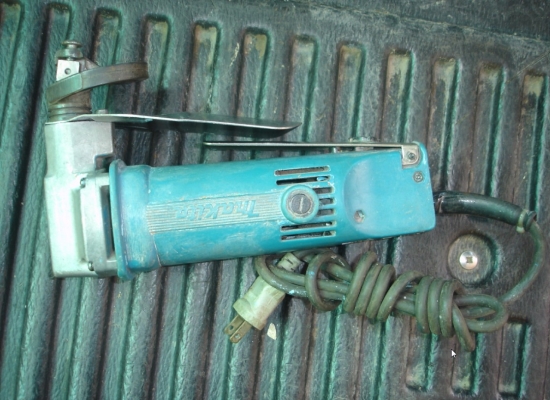 กรรไกรตัดเหล็กไฟฟ้า 1.6mm Makita Shear JS1600