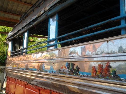 ISUZU NPR กะบะยาว4.3 เมตร พร้อมหลังคาโดยสาร พื้นไม้สวยแกร่ง