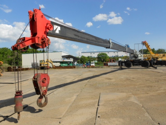 รถเครน TADANO TR250M-5 รถนอกนำเข้า  สภาพดีมากครับ สนใจสั่งกันได้แล้วครับ มานะ 085-9049669