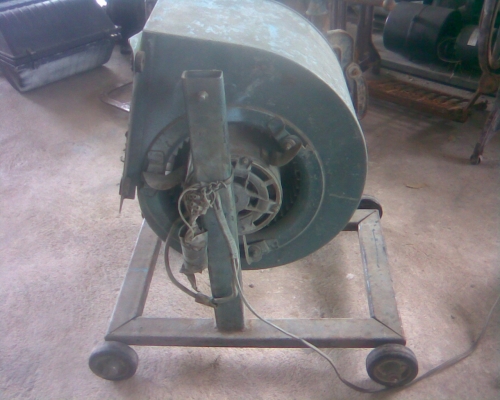 ตัวเป่าควัน ตัวเป่าควัน