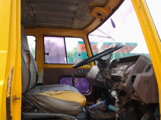 Isuzu เครื่อง6BD1 165 แรง เบรคทิฟฟี่ พร้อมถังน้ำ คัชชีหัวยาว รถเทศบาลไม่มีเอกสารครับ