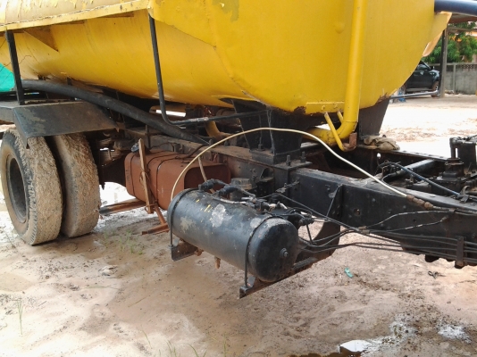 Isuzu เครื่อง6BD1 165 แรง เบรคทิฟฟี่ พร้อมถังน้ำ คัชชีหัวยาว รถเทศบาลไม่มีเอกสารครับ