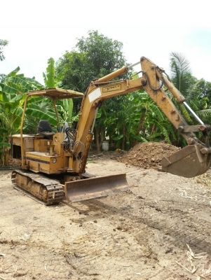 ขาย yanmar yb25   พร้อมรถลาก