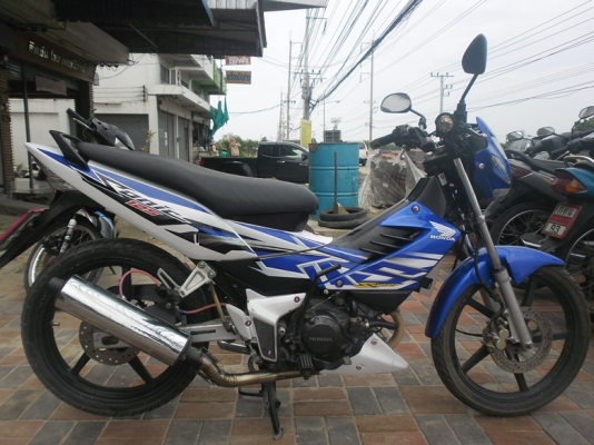 sonic125ตัวใหม่สตาร์ทมือปี48รถบ้านเครื่องดีสีสวยเล่มพร้อม/โอนลอย