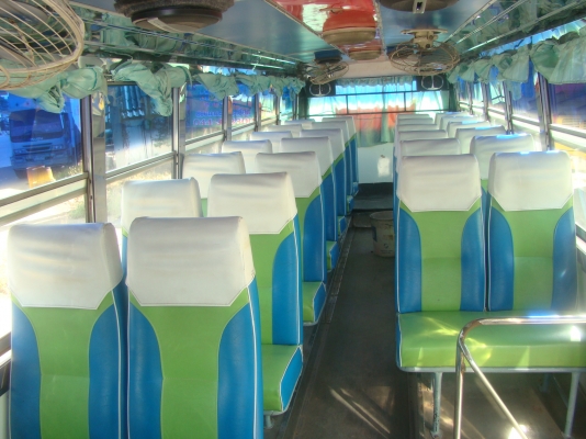 ฝากขายรถบัสรับส่งนักเรียน 7.50 เมตร