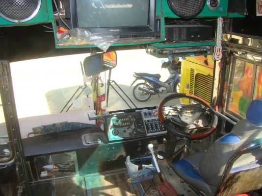 ฝากขายรถบัสรับส่งนักเรียน 12 เมตร