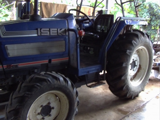 ขายด่วนรถ ไถ iseki tractor 320