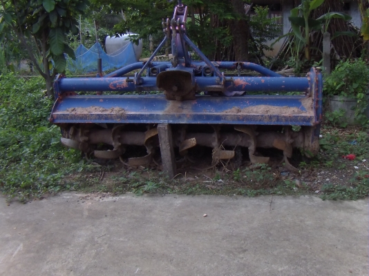 ขายด่วนรถ ไถ iseki tractor 320