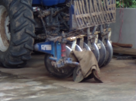 ขายด่วนรถ ไถ iseki tractor 320