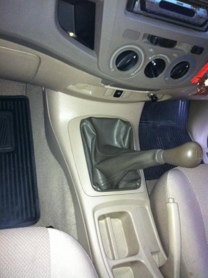 ขาย VIGO 2.5E M/T 4 ประตู