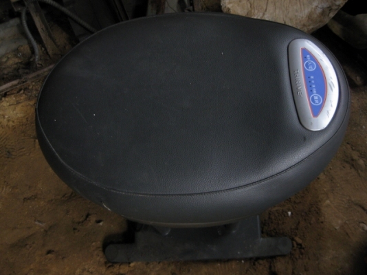 ขาย-เครื่องออกกำลังกายแบบม้าโยกไฟฟ้ายี่ห้อ THRIVE รุ่น Rodeo boy ไฟ 125V