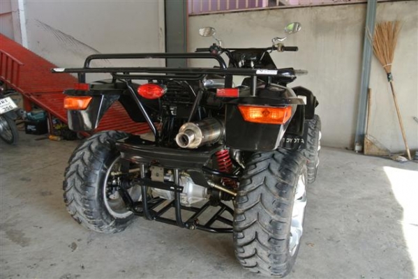 ขายรถ atv 250cc ระบายความร้อนด้วยหม้อน้ำ
