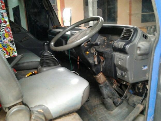 ***ขายแล้วครับขอบคุณ Truck2hand ขาย ขาย 6ล้อ ISUZU 130 โบ NPR71LY52A3 ห้างแท้ ปี46 ยูโร เครื่องเดิม4HG1 130โบ แห้งดีไม่เยิ้มแรง ช่วงล่างแน่น คัสซีสวย เดิมๆ ไม่ผุไม่บวม กระบะเหล็กทั้งลูก 4.30.คอกไม้สวยแข็งแรง ยางสวย10เส้น หัวดีภายในดีไม่ผุ พ.พาวเวอร์ แอร์