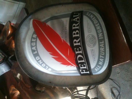 ขายทาว์เวอร์ ว๊อดก้า มีไฟ ที่เปิดขวดโค๊กโบราณ ป้ายแบล็คบอร์ด ช้าง ป้ายไฟเฟดเดอบัว