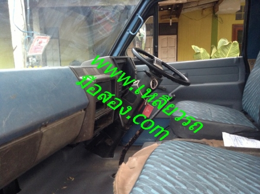 รถบรรทุกISUZU 6ล้อ