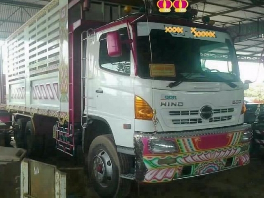 HINO MEGA SERIES 500 - 344 HP EURO3 ปี 55 รถพ่วงแม่+ลูก สวยจัดเหมือนใหม่ กระบะดั๊มพ์เหล็กคอกเกษตรของสามมิตรลอนเฉียงทั้งแม่ทั้งลูก ลูก 3 เพลาดั๊มพ์ความยาว 6.90 เมตร ภายในเก๋งสวยครบพร้อม ช่วงล่างยางสภาพดี 80\% ทั้งแม่ทั้งลูก เอกสารทะเบียนครบถูกต้องพร้อมโอนได
