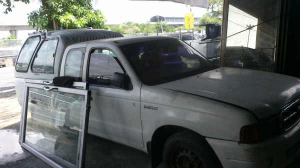 ขายรถกระบะ FORD XL  เครื่อง 2500