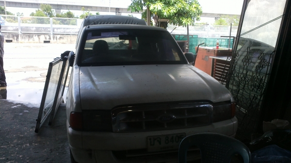 ขายรถกระบะ FORD XL  เครื่อง 2500