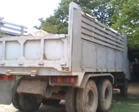 ISUZU TX 168 HP EH700 รถหัวยาวสิบล้อดั๊มพ์เพลาเดียว กระบะดั๊มพ์คอกเหล็ก 12 ตันสภาพสวย เครื่องแน่นดีแรงดี ภายในเก๋งคอนโซลครบพร้อม พวงมาลัยเพาเวอร์ ช่วงล่างคัชซีสวย ยางสภาพดี 10 เส้นประมาณ 70\% พร้อมบรรทุกพร้อมใช้งาน เอกสารทะเบียนภาษีครบพร้อมโอน ราคาต่อรองได