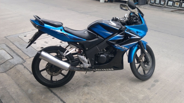 CBR 150 กุญแจใหญ่ไมล์เหลือง (ตุ๋ย) ดอนเมือง