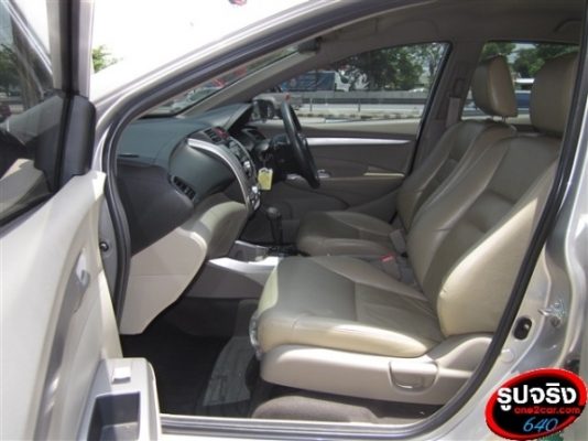 HONDA CITY 1.5 ปี 2011 สีเงิน เกียร์ออโต้