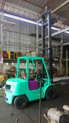 ฝากขายครับ รถยก MITSUBISHI ยก 2.5 ตัน เสาสูง 4 เมตร เครื่องดีเซล เกียร์ออโต้ งาเทได้ ฝากขายครับ รถยก MITSUBISHI ยก 2.5 ตัน เสาสูง 4 เมตร เครื่องดีเซล เกียร์ออโต้ งาเทได้