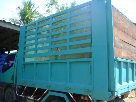 ขายรถ 6 ล้อ MITSUBISHI  CANTER ด่วน!