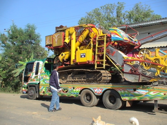 บริการขนส่ง รถไถ รถเกี่ยวข้าว อื่นๆ