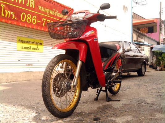 ขออนุญาติขาย  KAWASAKI KAZE HIT 125 สีแดงดำ แต่งสวย