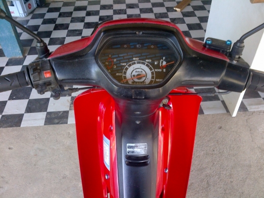 ขาย!เวฟ100 ไมล์ลาย ปี46 รถเครื่องเดิมแน่นๆ  พร้อมใช้ ทะเบียน+เอกสารโอน ภาษีไม่หมด