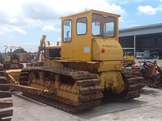SALE__ อึด_ทน_สวย_ขายรถดันดิน Komatsu D50-P Form Japan สภาพสวยมาก!!! หายากมากสภาพนี้ ไม่เคยผ่านการใช้งานในประเทศไทย