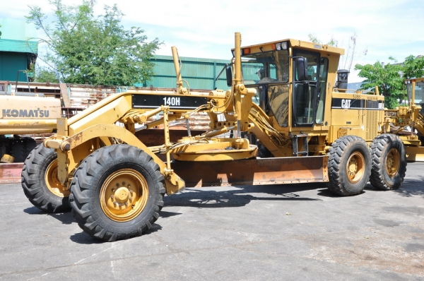 CATERPILLAR  140 H  SN  2ZK05388