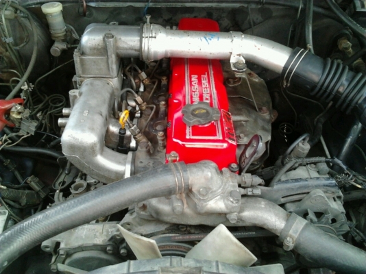 NISSAN BIG M KINGCAB BDi 2.5 MT ปี 39 จอโค้งแล้ว รถสภาพดีสวยจัดทั้งภายรอกและภายใน เครื่องแน่นแรงดี ภายในเก๋งสวยครบ เบาะไม่มีขาดไม่มีผุ กระบะปูพื้นยางลายเนอร์ ช่วงล่างคัชซีไม่มีผุ ยางสภาพดีพร้อมใช้งานได้เลย เอกสารทะเบียนภาษีครบพร้อมโอน ราคาต่อรองได้ครับ