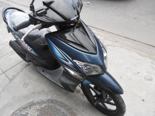 Honda-Click 110cc ราคาถูกๆครับ ชุดสีสวยๆล้อแม้กแท้ เข้ามาดูก่อนครับ